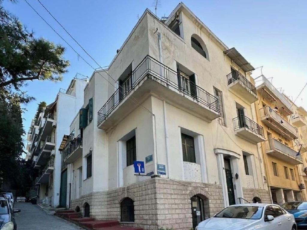 Apartment-Central Athens-76924
