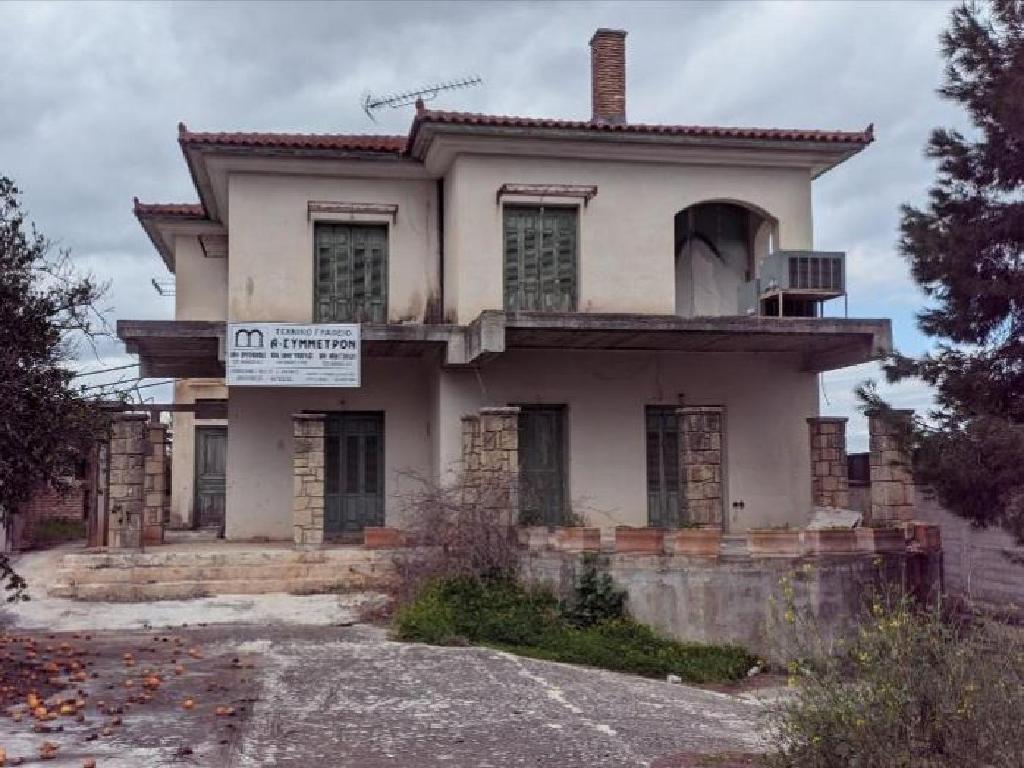 House-Corinth-RA323151