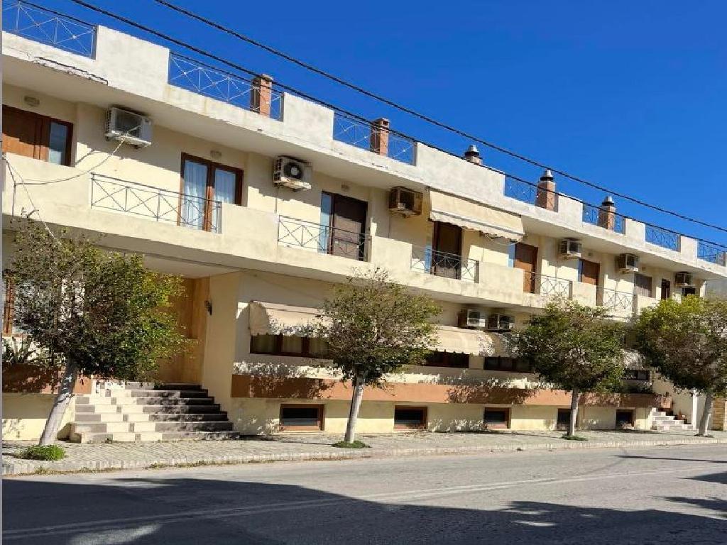 Apartment-Corinth-RA180358